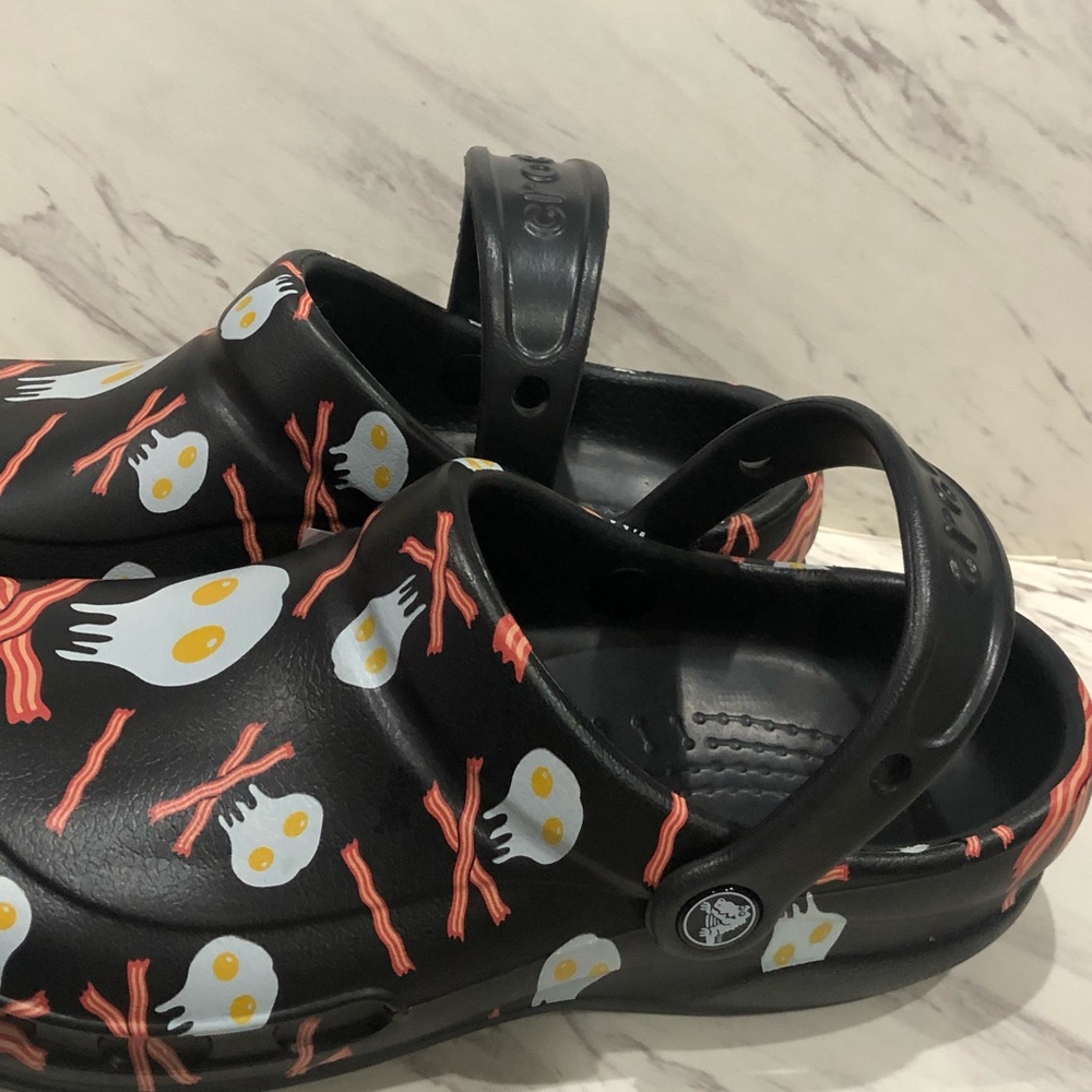 Crocs Bistro Graphic Clog Black Eggs Bacon Unisex - Picture 8 of 10